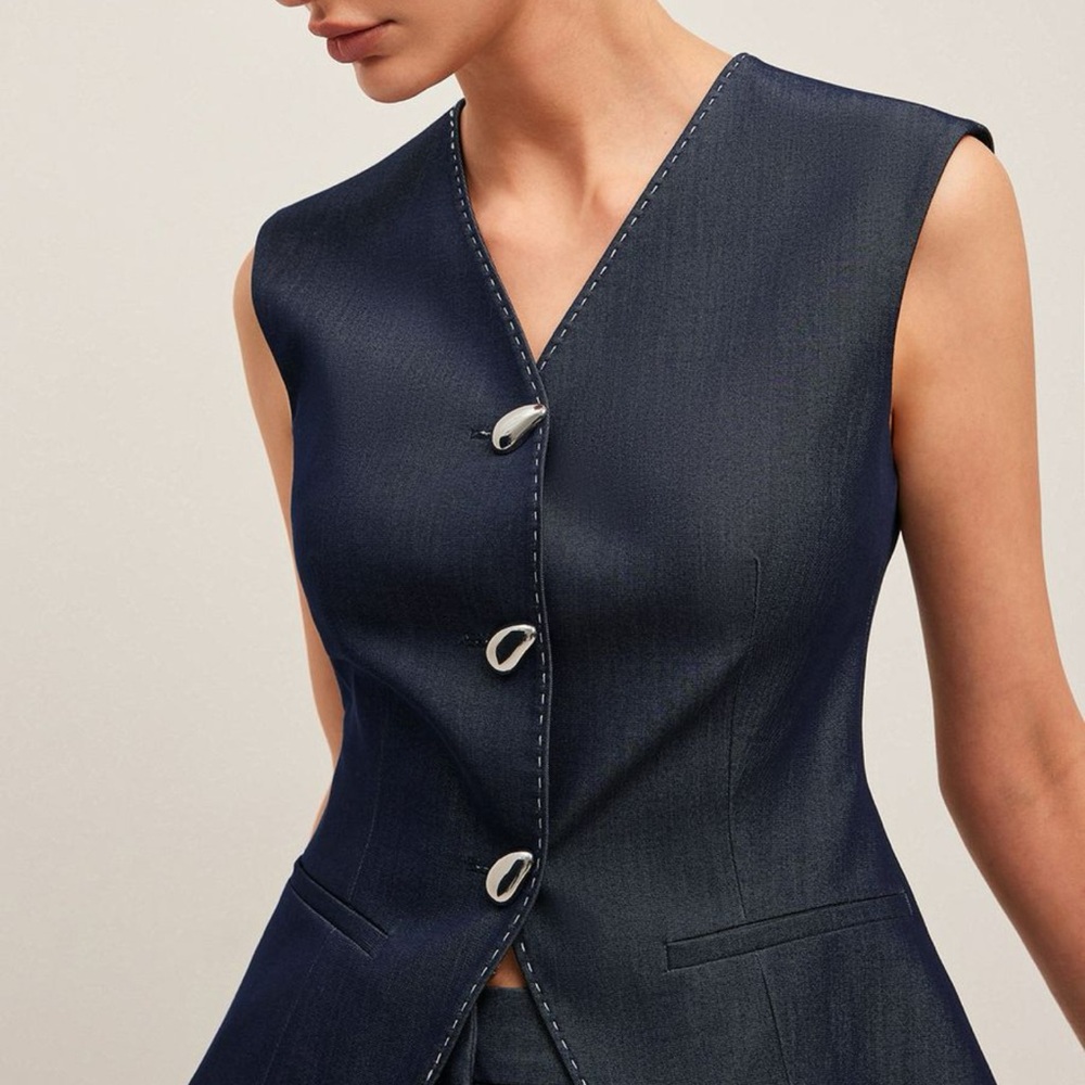 Commense Contrast Stitched Buttoned Peplum Vest Top